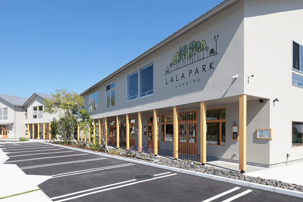 ララパーク スエヒロ