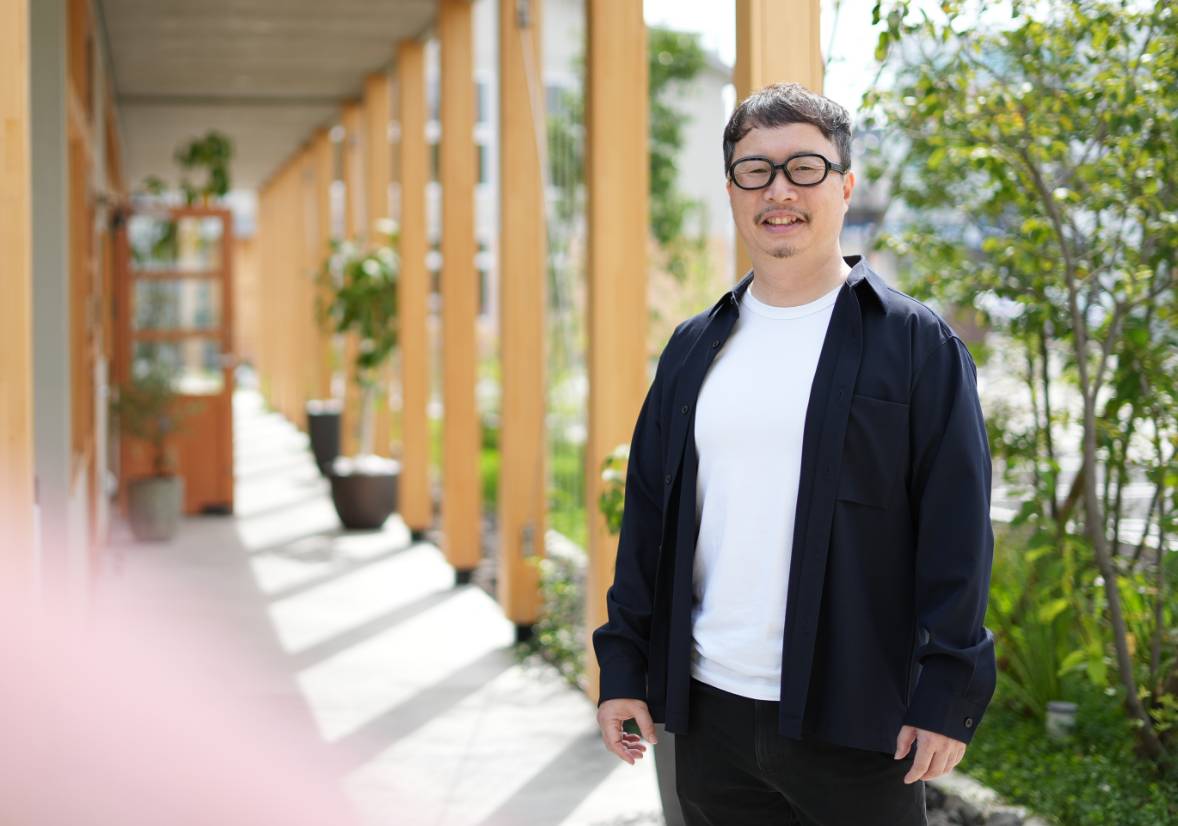 ララハウス株式会社 代表