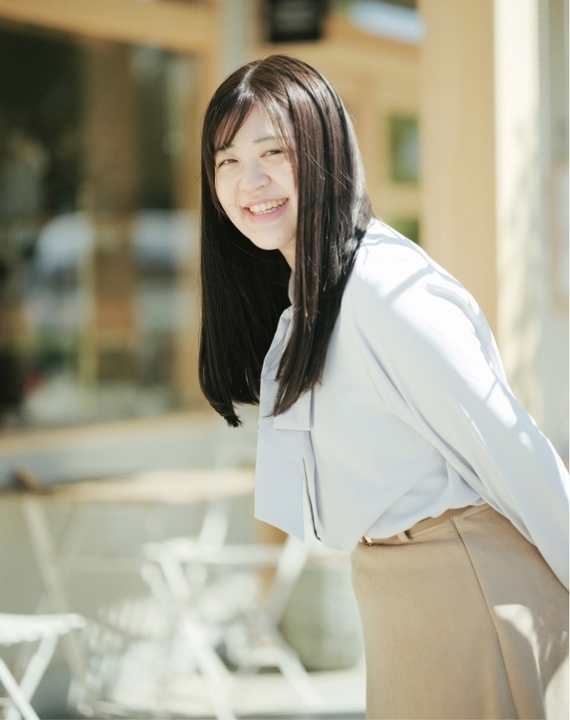 人事課 小板橋 茉由